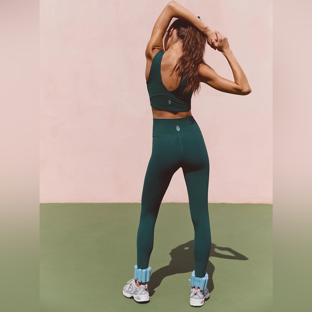 FP Movement Never Better 7/8 Length Leggings in Evergreen Sz S